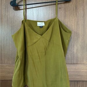 Women’s Universal Thread Olive Suede Tank